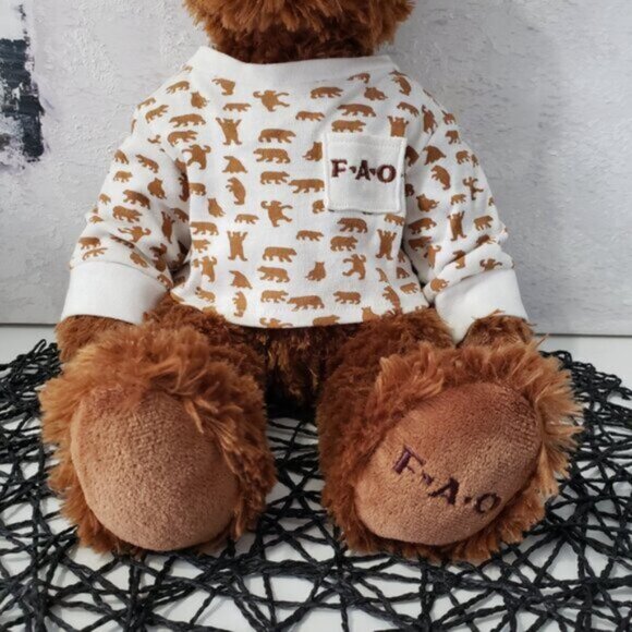 FAO Schwarz 15" Teddy Bear With FAO Shirt - Picture 4 of 6